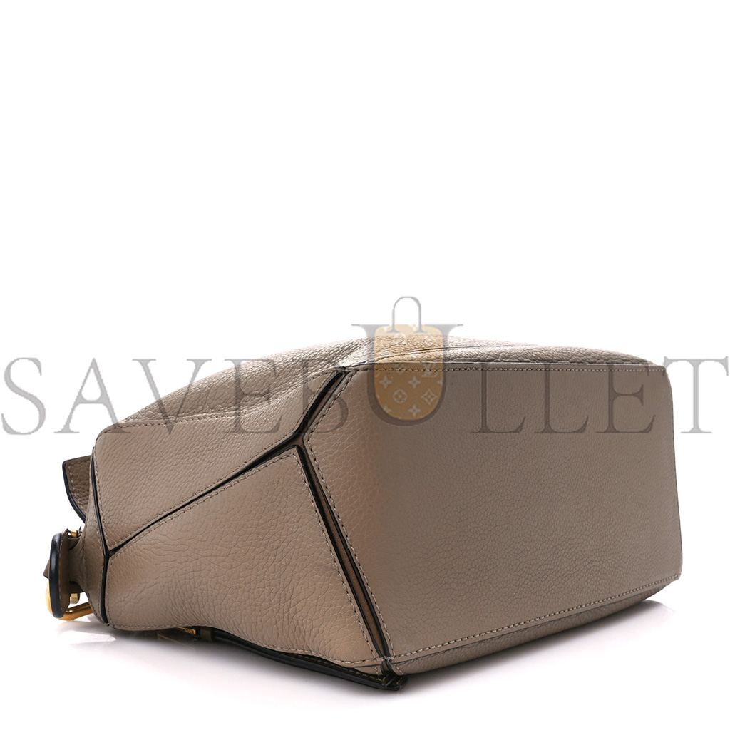 LOEWE GRAINED CALFSKIN SMALL PUZZLE BAG SAND MINK (24*15*10cm) 